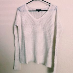american eagle white sweater